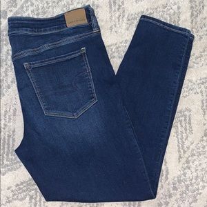 🏋🏻‍♀️ Stretch AE Jeans